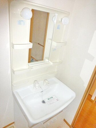 パインヒルズ参番館の物件内観写真